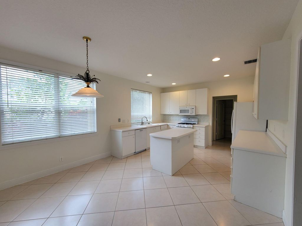 Photo of 202 Seagull Point, Jupiter, FL 33458 (MLS # R11021576)