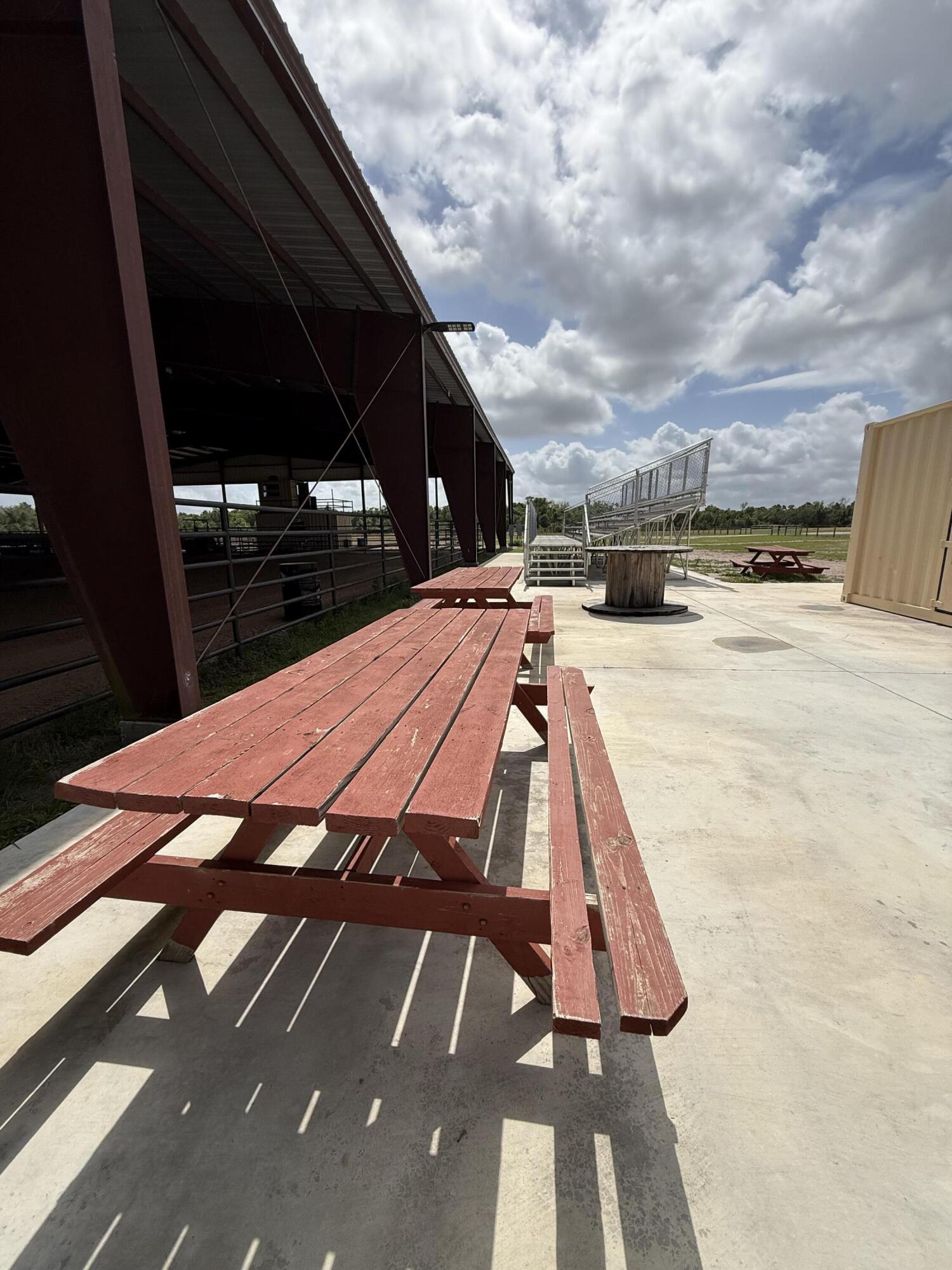 LAKE MONTAZA ESTATES SECTION - Land