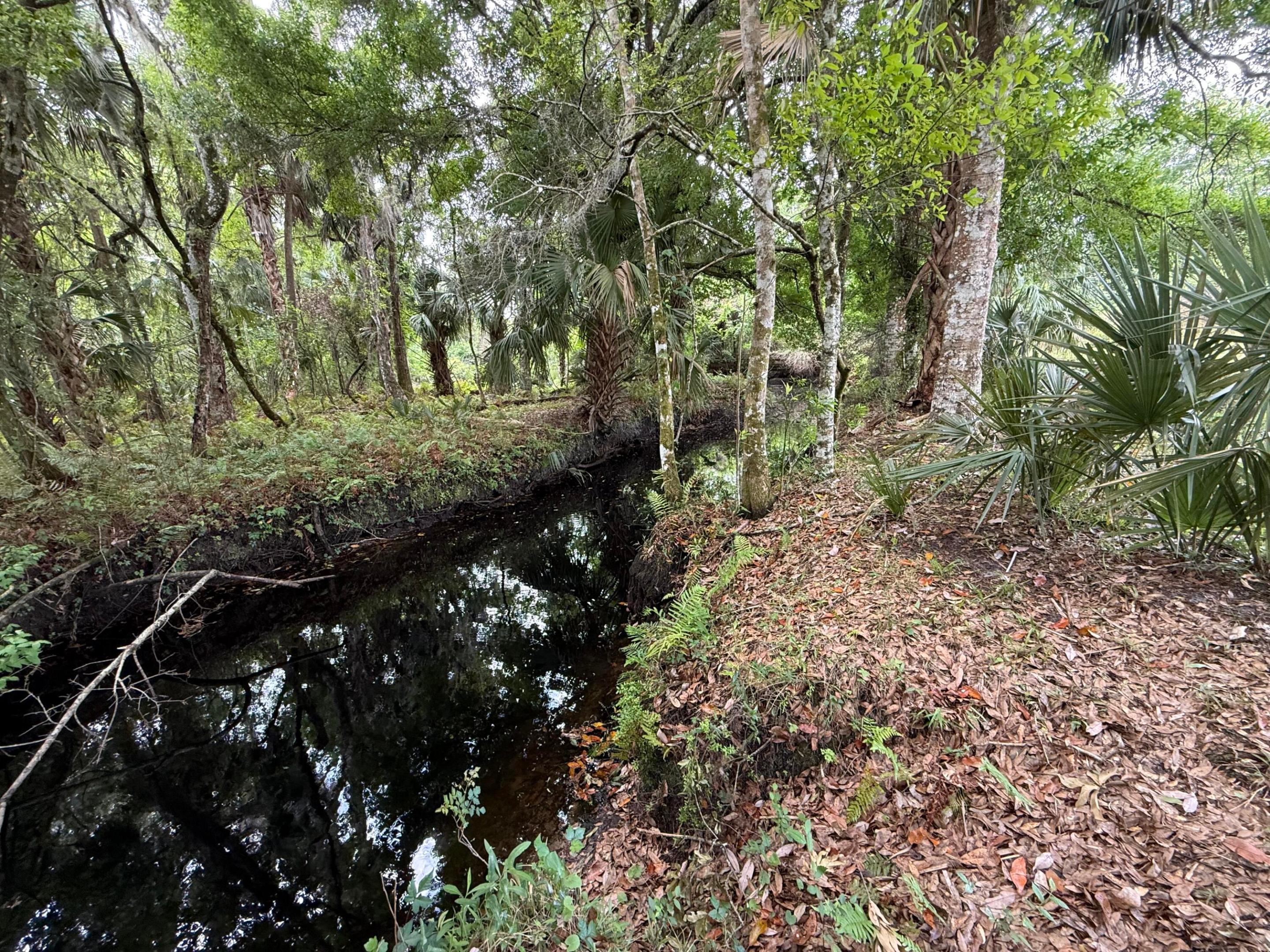 LAKE MONTAZA ESTATES SECTION - Land