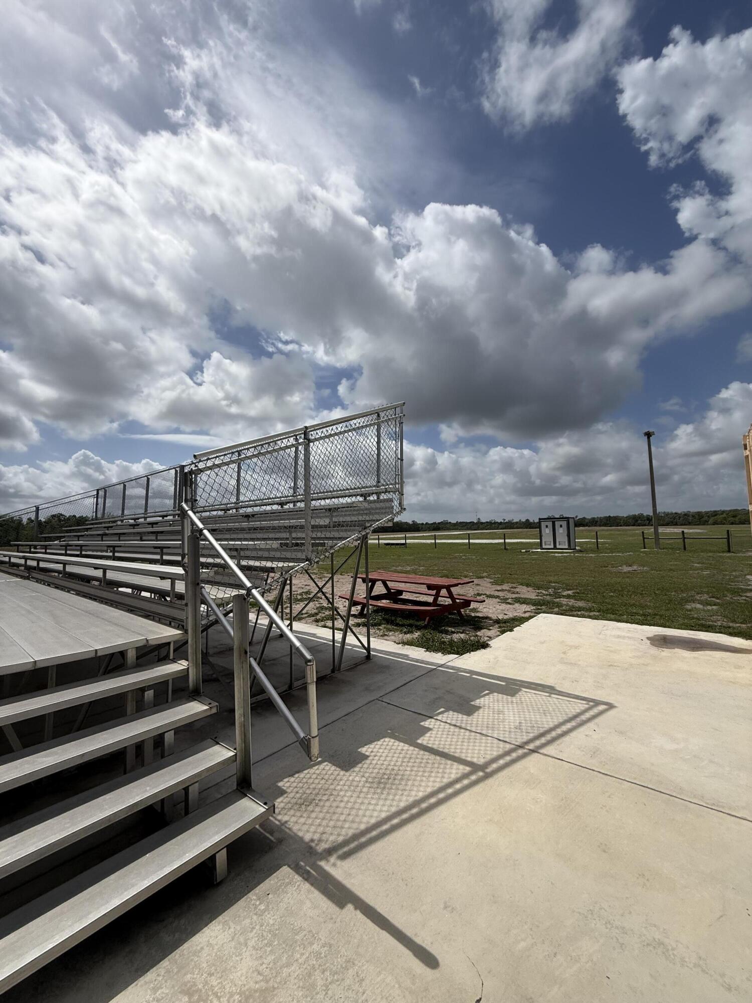 LAKE MONTAZA ESTATES SECTION - Land