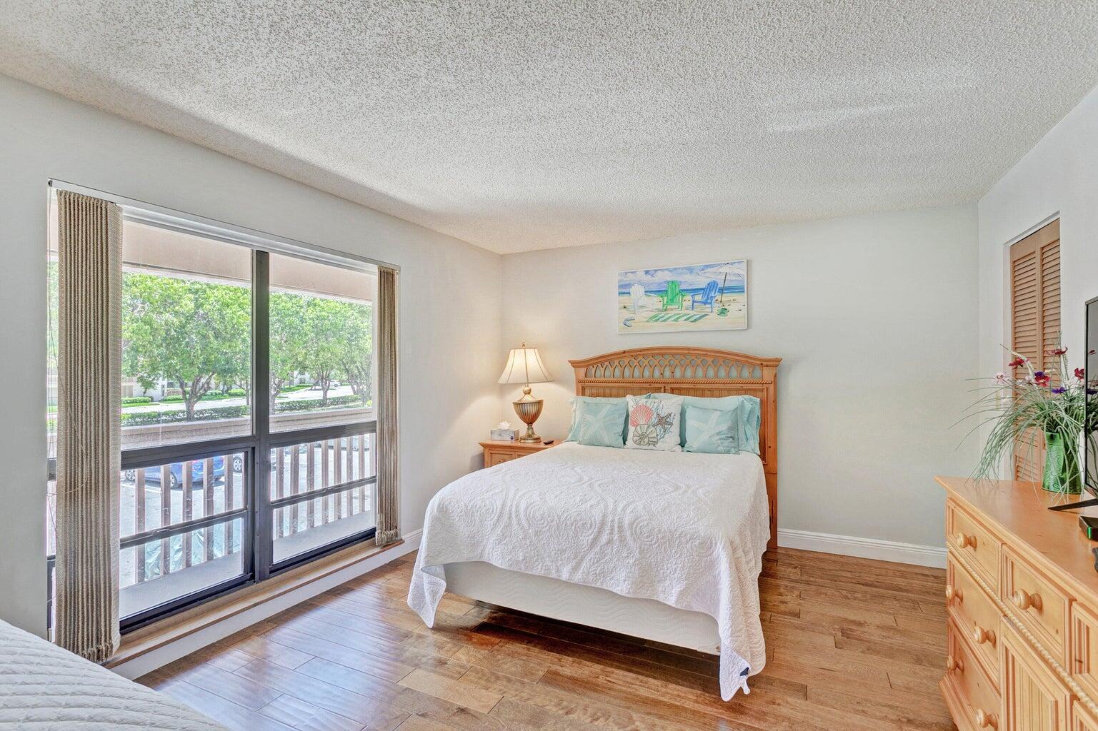 GOLF VILLAS CONDO - Residential