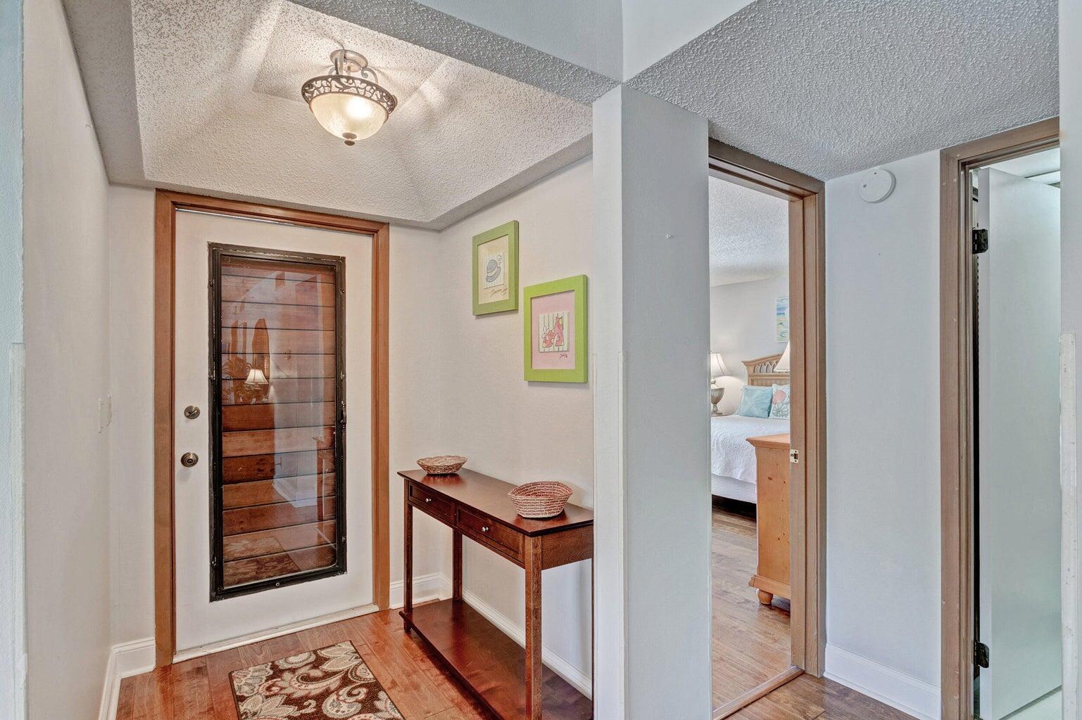 GOLF VILLAS CONDO - Residential