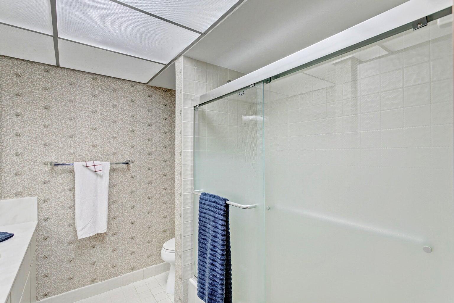 GOLF VILLAS CONDO - Residential