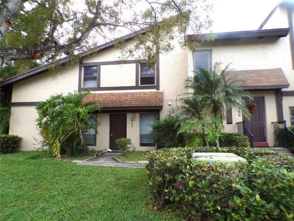 Photo of 2180 Bayberry Drive, Pembroke Pines, FL 33024 (MLS # F10549809)