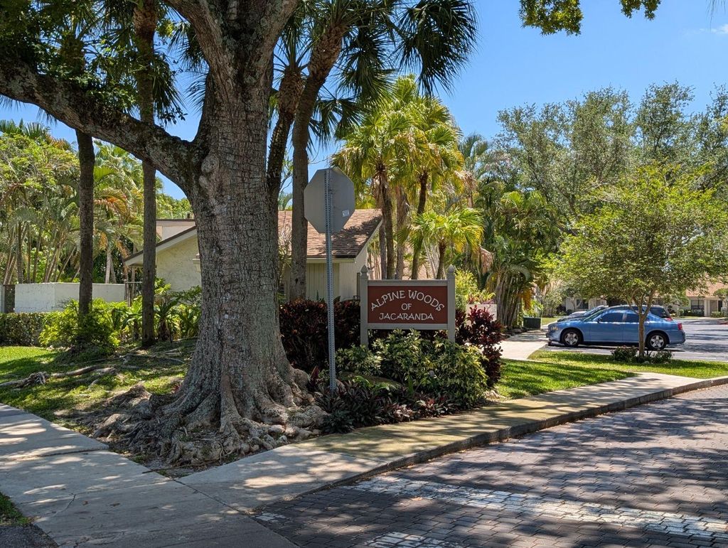 Photo of 1031 NW 79th Avenue #1031, Plantation, FL 33322 (MLS # B26023866)