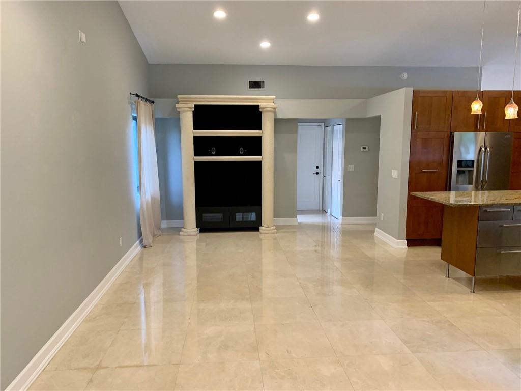 Waverly Hundred 141-40 B - Residential Lease