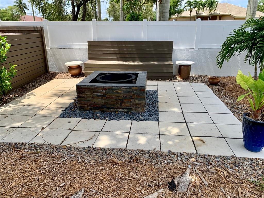 Waverly Hundred 141-40 B - Residential Lease