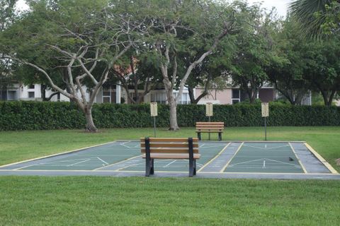Tiny photo for 6818 Rienzo Street, Lake Worth, FL 33467 (MLS # B26010625)