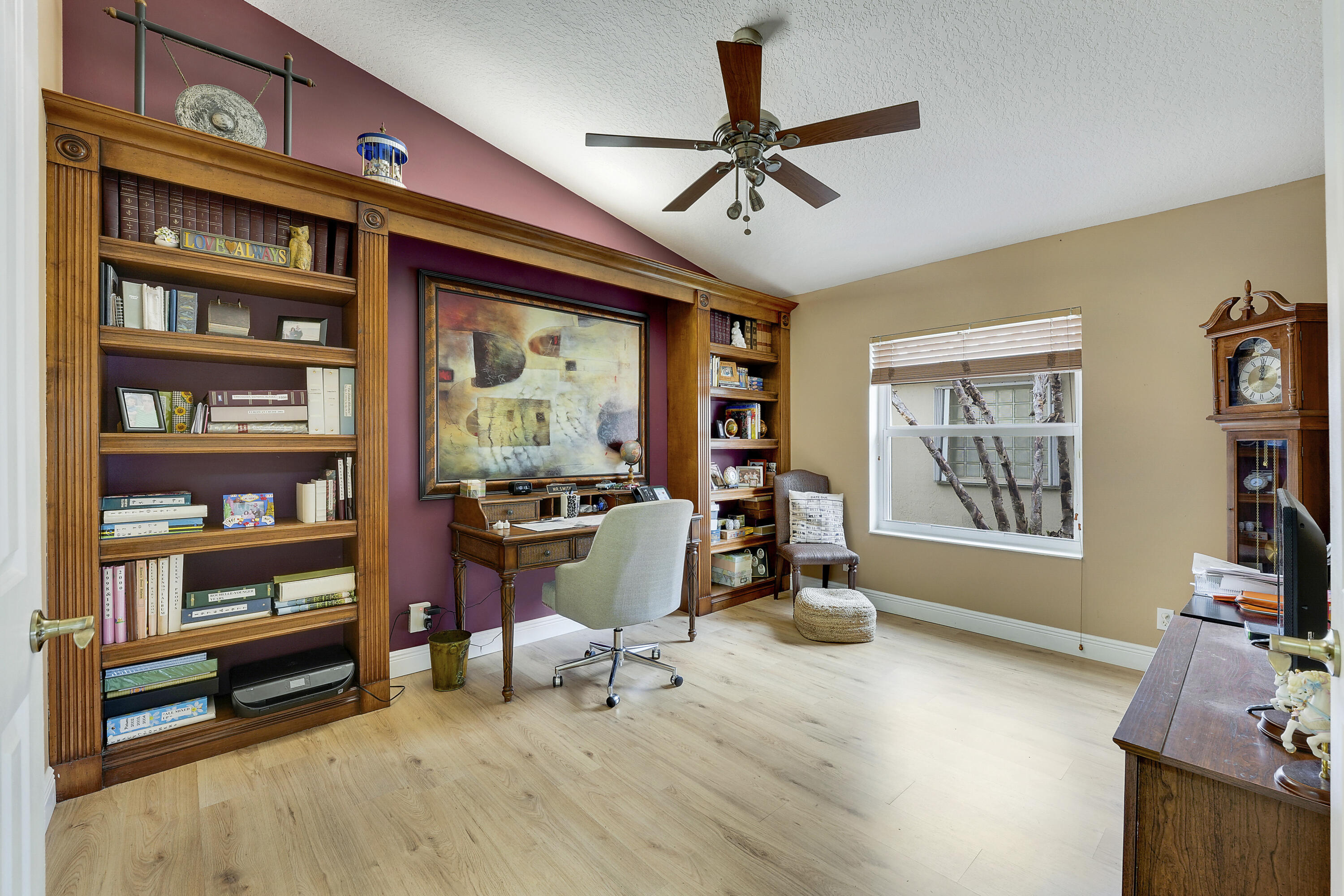 BELLAGGIO, TOWNE PARK - Residential