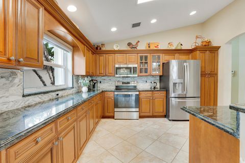 Tiny photo for 6818 Rienzo Street, Lake Worth, FL 33467 (MLS # B26010625)