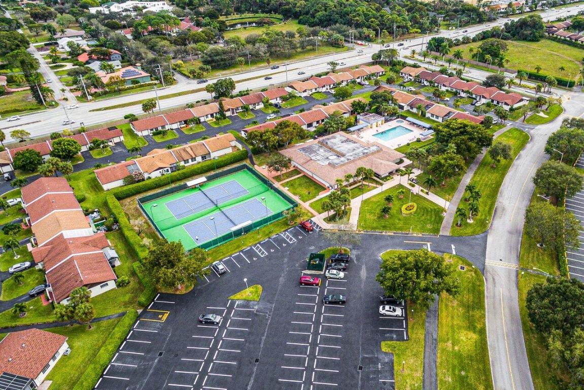 Las Verdes - Residential