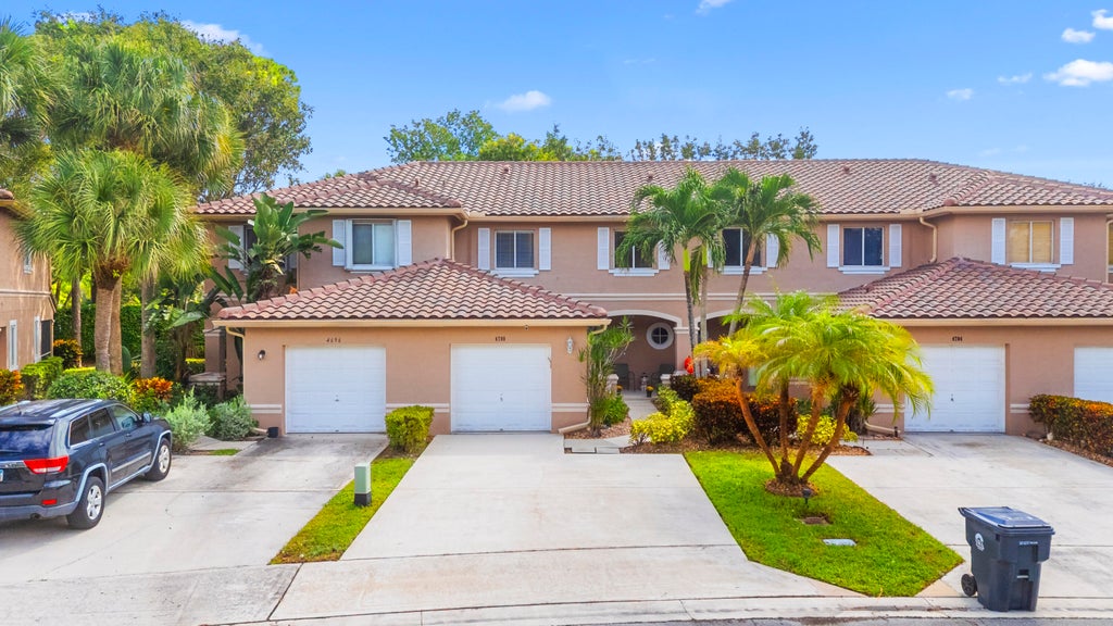 Photo of 4700 Pinemore Lane, Lake Worth, FL 33463 (MLS # B26090010)
