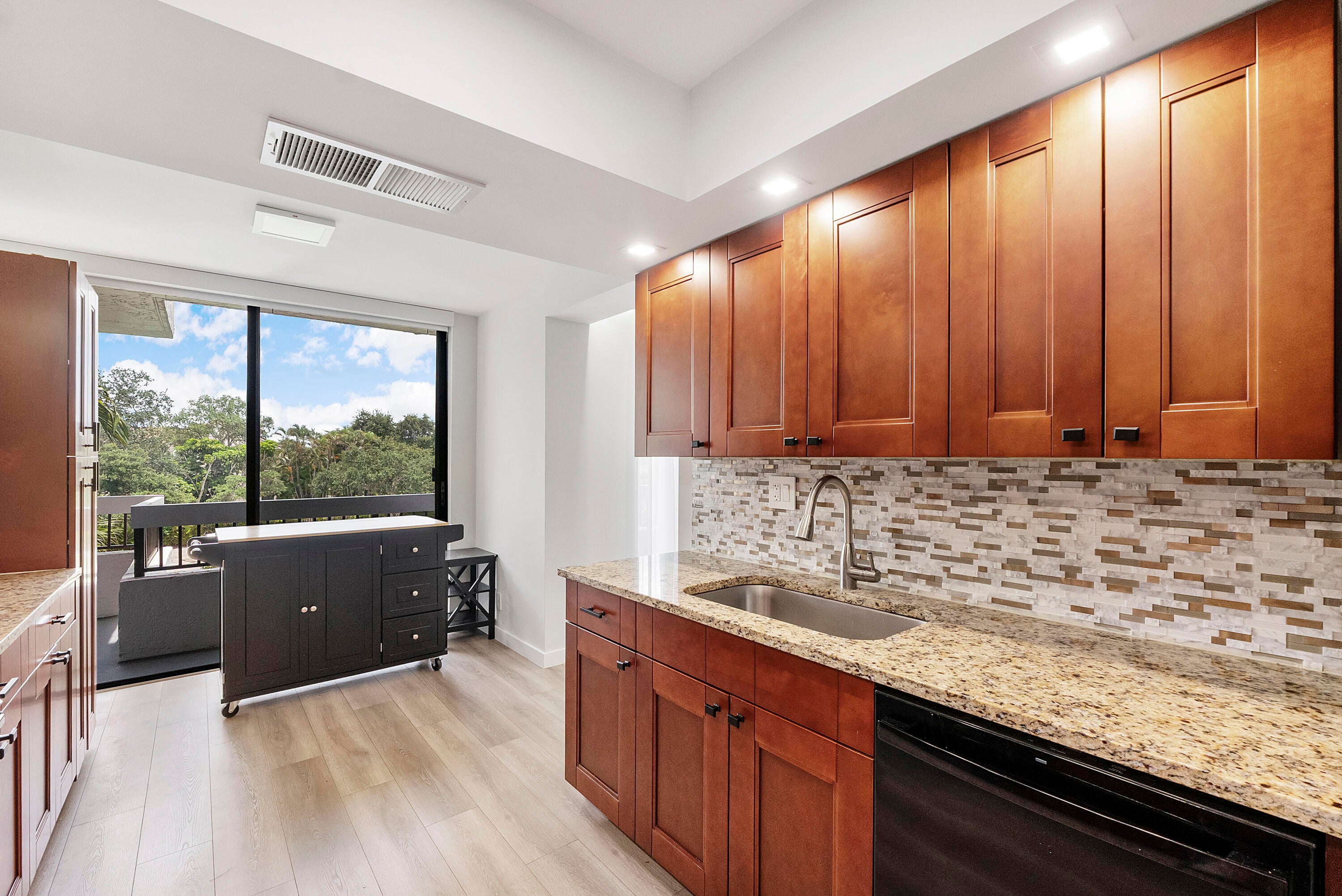 23200 Camino Del Mar 302
