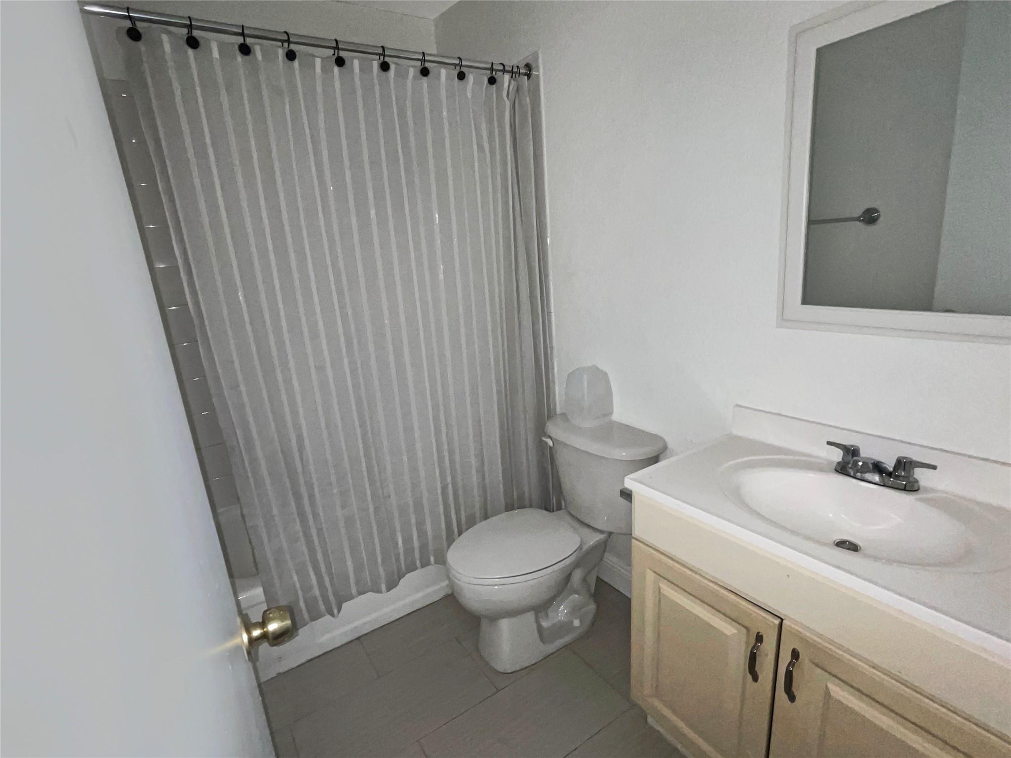 The Twnhs Of Plantation - Residential Lease