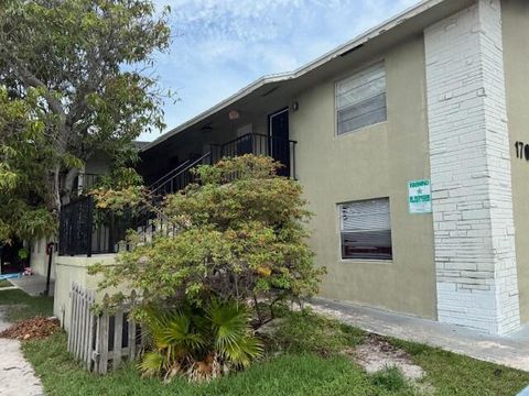 A home in Lake Worth Beach