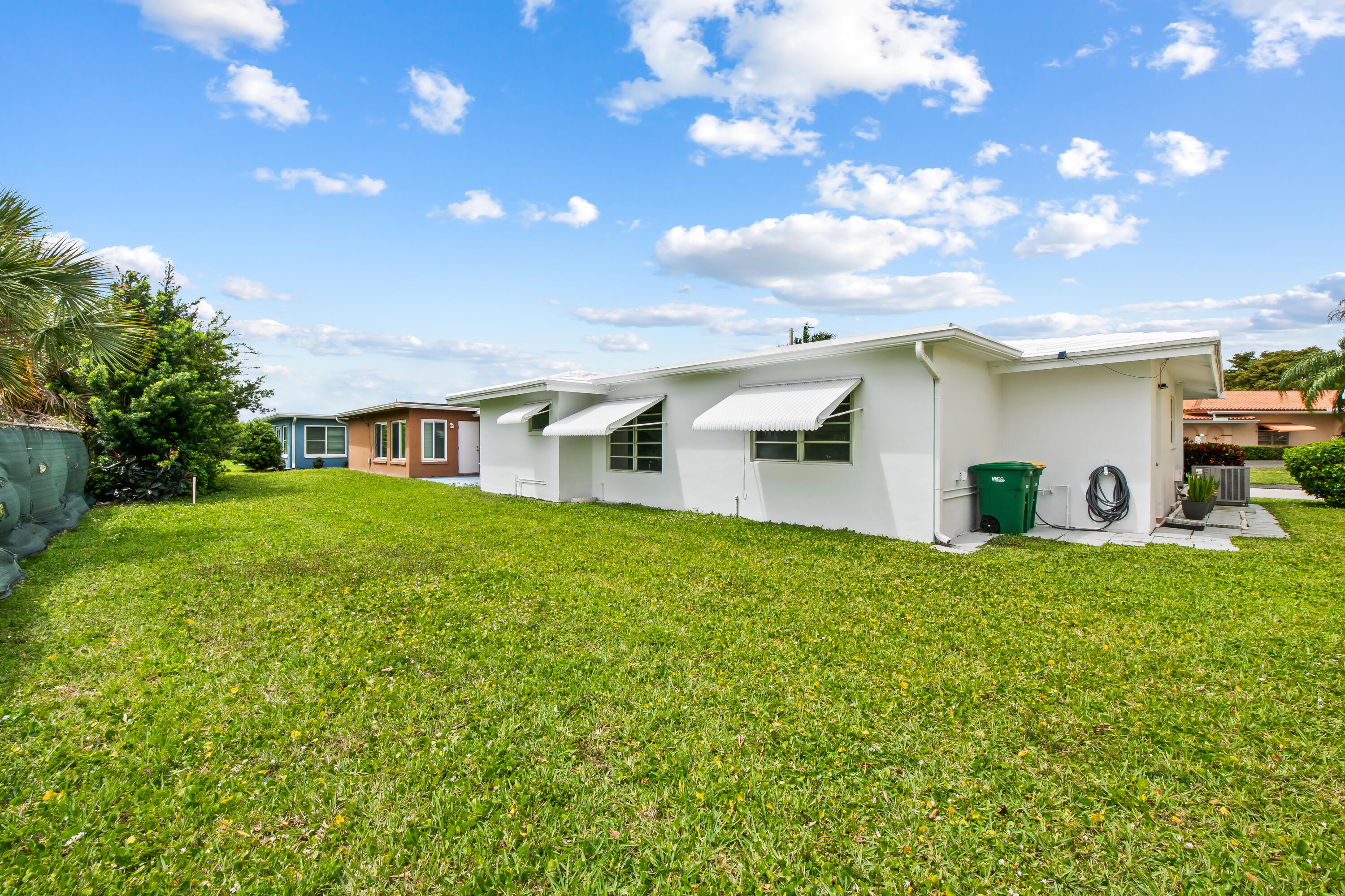 MAINLANDS OF TAMARAC LAKES - Residential