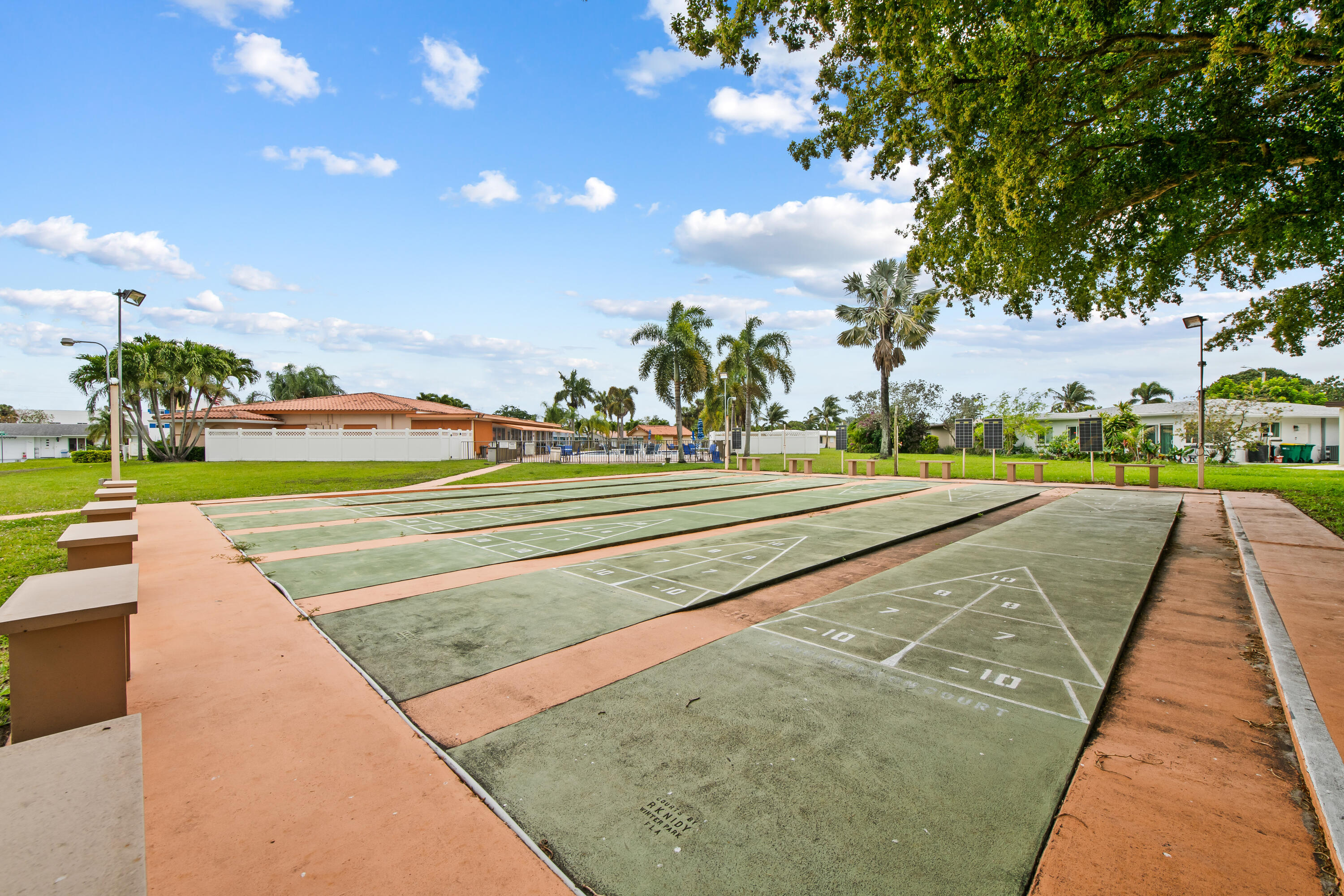 MAINLANDS OF TAMARAC LAKES - Residential