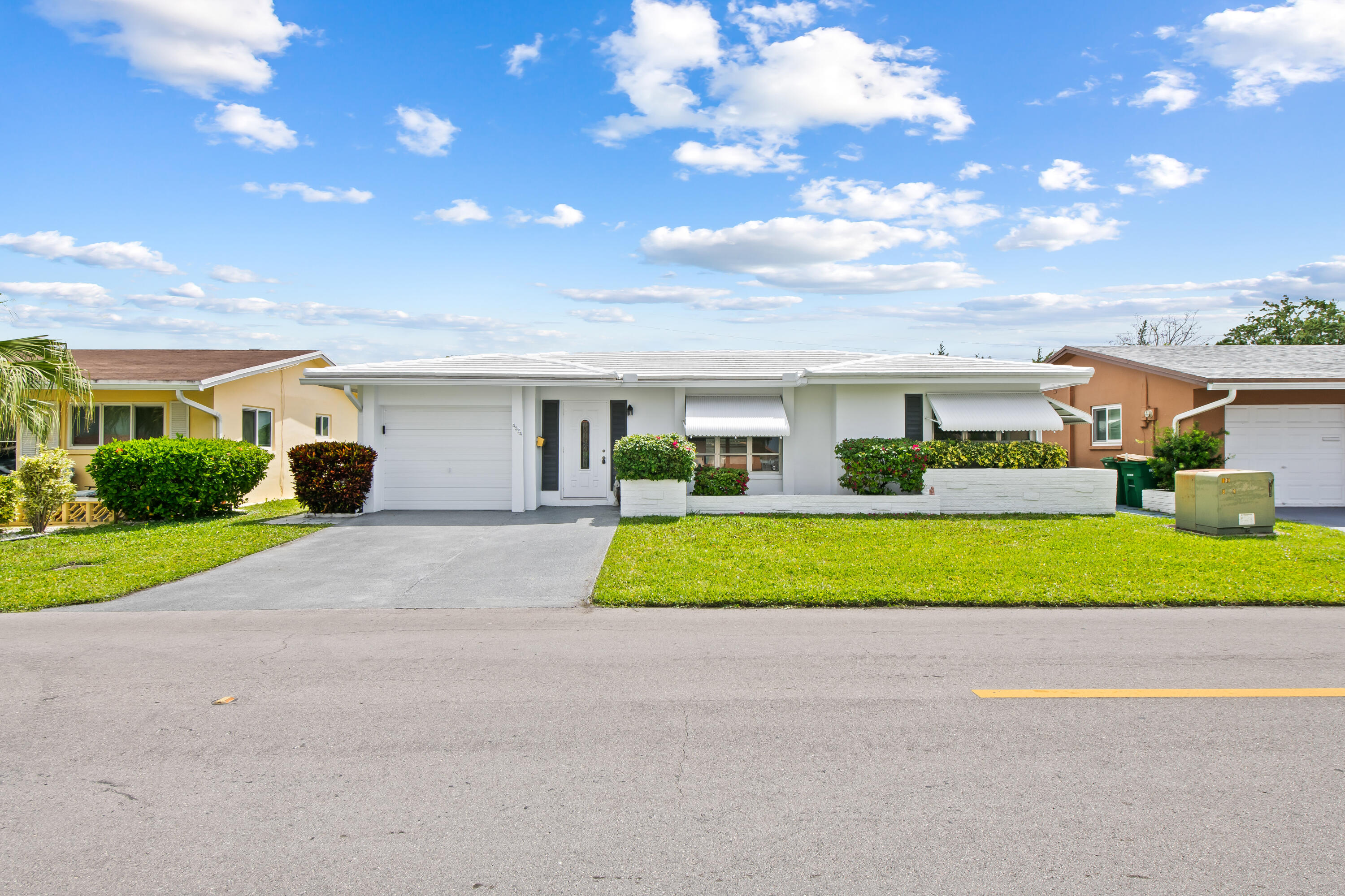 MAINLANDS OF TAMARAC LAKES - Residential