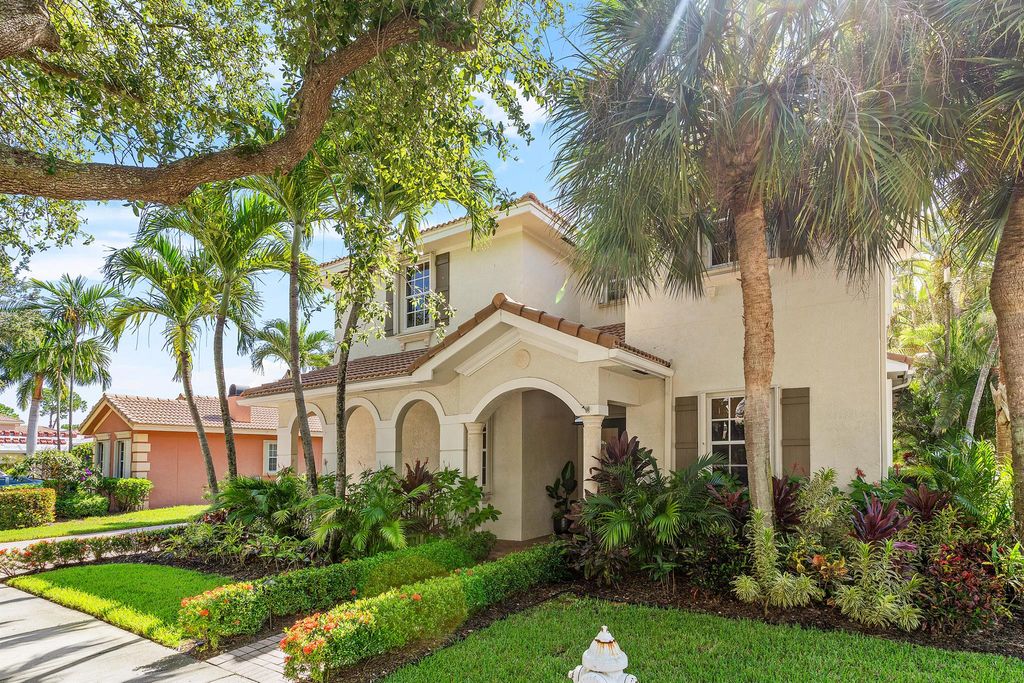 Photo of 144 Via Veracruz, Jupiter, FL 33458 (MLS # R11108152)