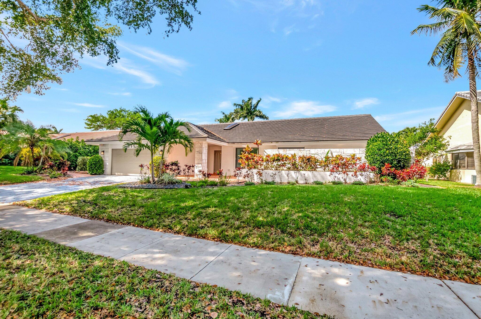 355 Woodlake Lane