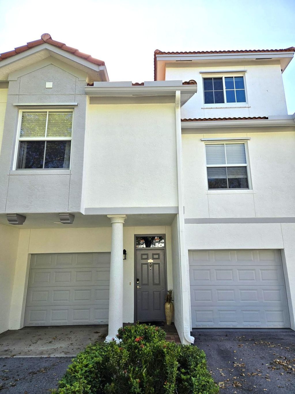 Photo of 2024 Alta Meadows Lane #808, Delray Beach, FL 33444 (MLS # B26016473)