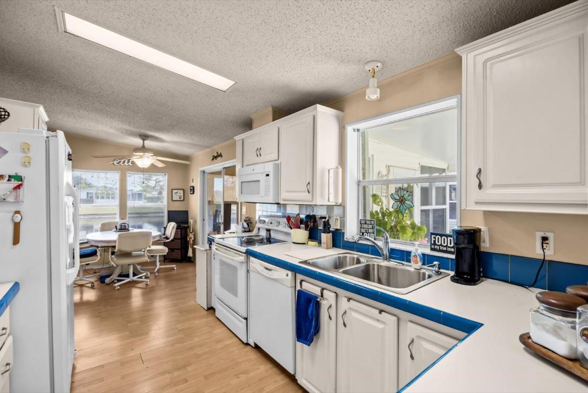 THE PRESERVE AT SAVANNA CLUB - Residential