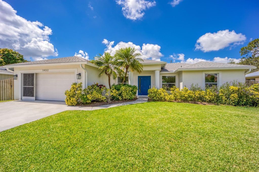 Photo of 1482 SW Santiago Avenue, Port St Lucie, FL 34953 (MLS # R10902985)