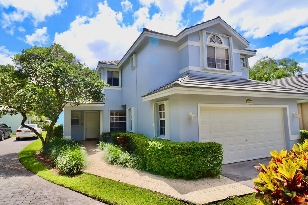 Photo of 2884 Chapel Hill Court, Davie, FL 33328 (MLS # B26018776)
