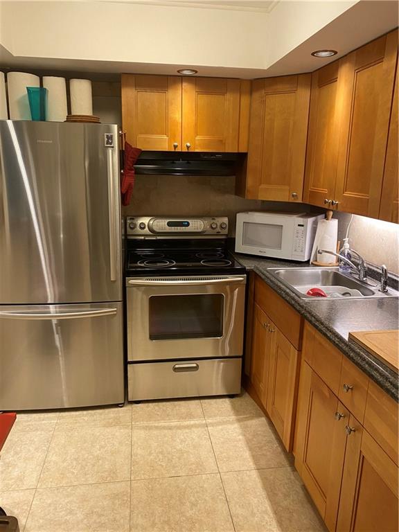 CENTURY VILLAGE EAST - Residential