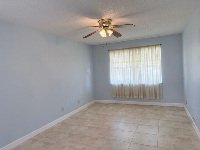 HIGH POINT OF FORT PIERCE CONDOMINIUM SECTION 1 - Residential