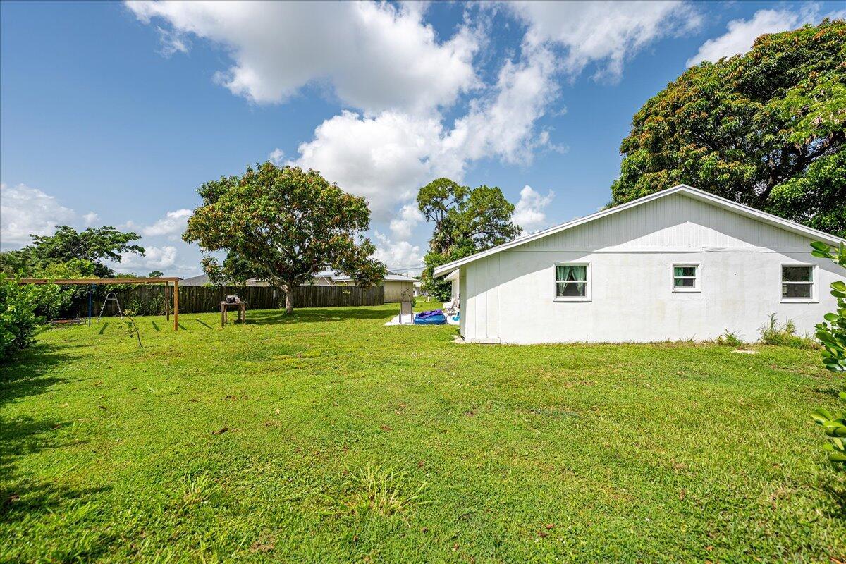 PORT ST LUCIE SECTION 27 - Residential