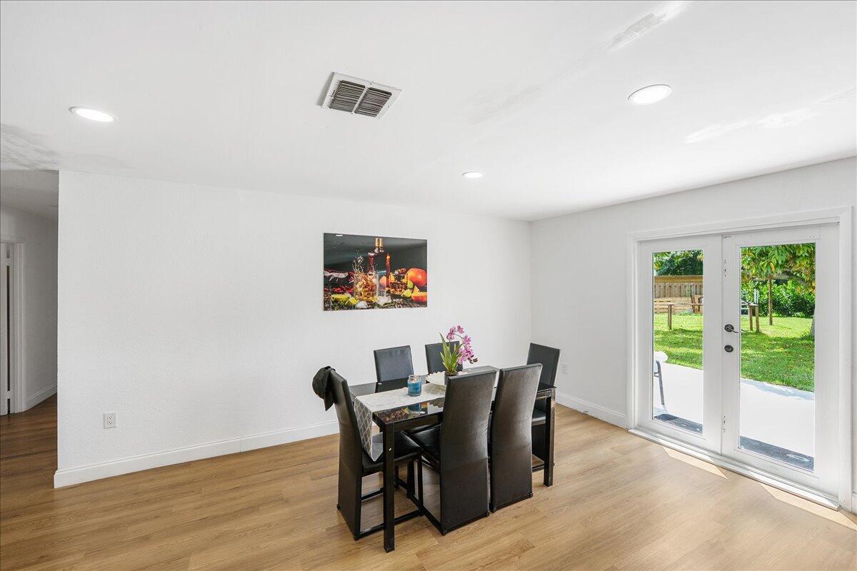 PORT ST LUCIE SECTION 27 - Residential