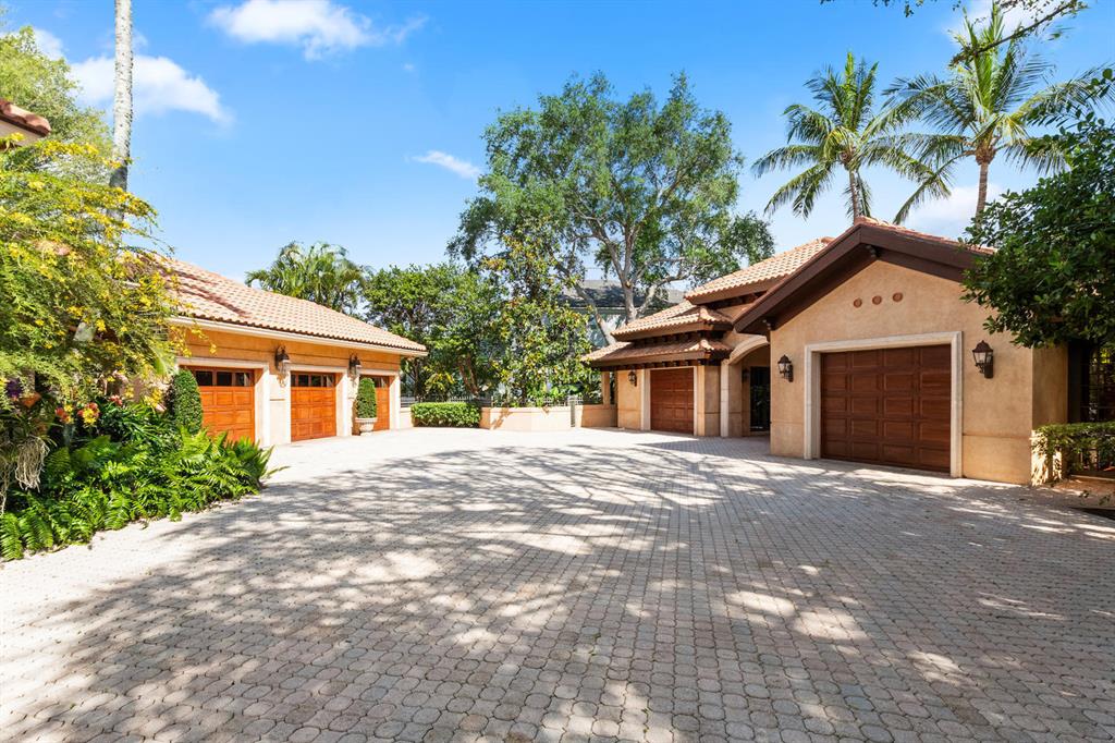 FRENCHMANS CREEK - Residential