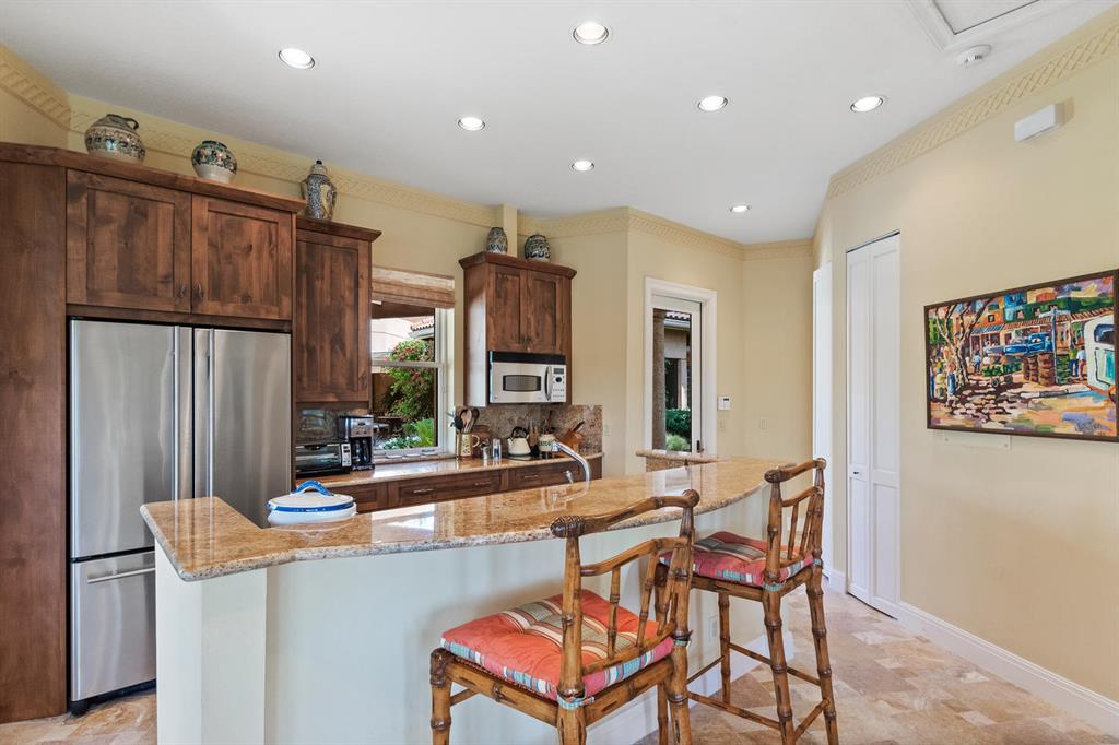 FRENCHMANS CREEK - Residential