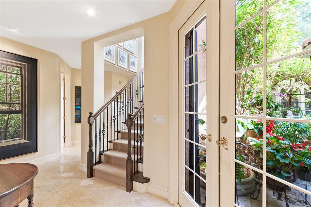 FRENCHMANS CREEK - Residential