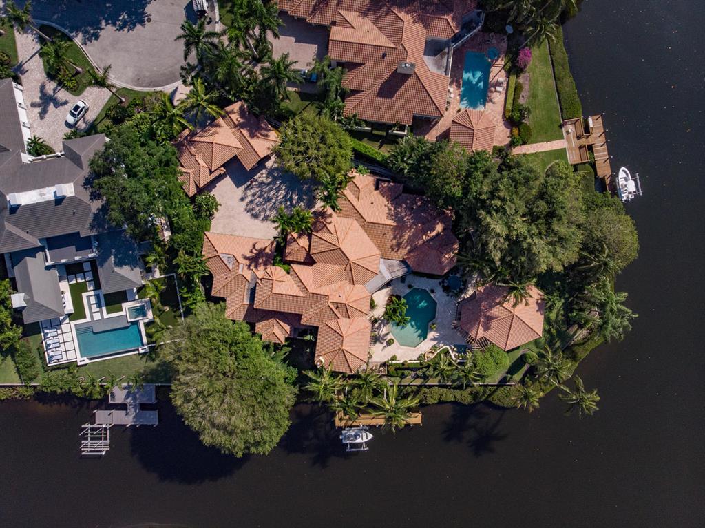 FRENCHMANS CREEK - Residential