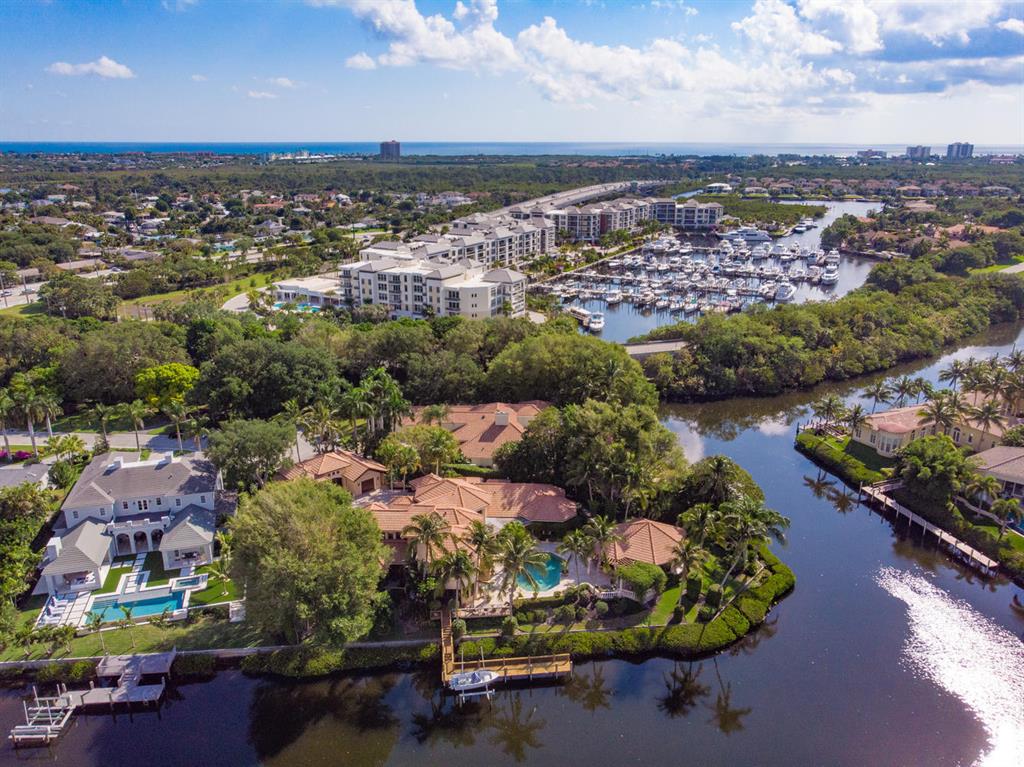 FRENCHMANS CREEK - Residential