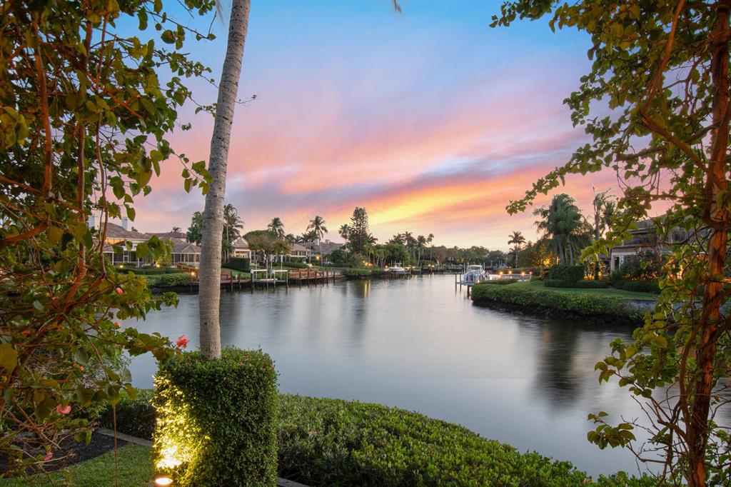 FRENCHMANS CREEK - Residential