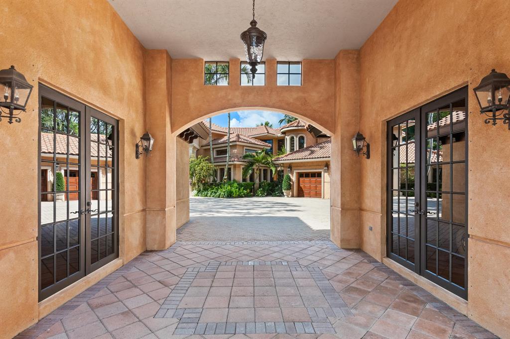 FRENCHMANS CREEK - Residential