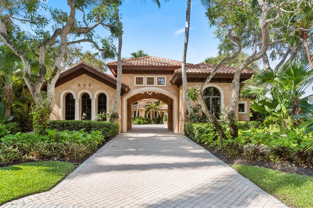 FRENCHMANS CREEK - Residential