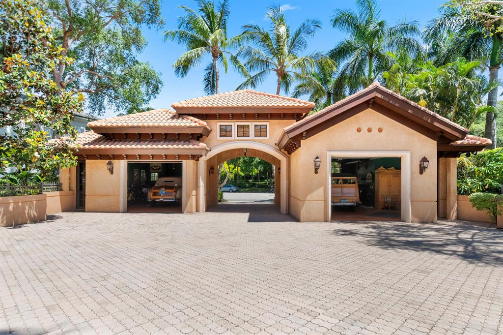 FRENCHMANS CREEK - Residential