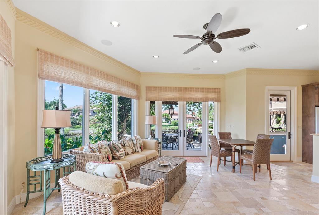 FRENCHMANS CREEK - Residential