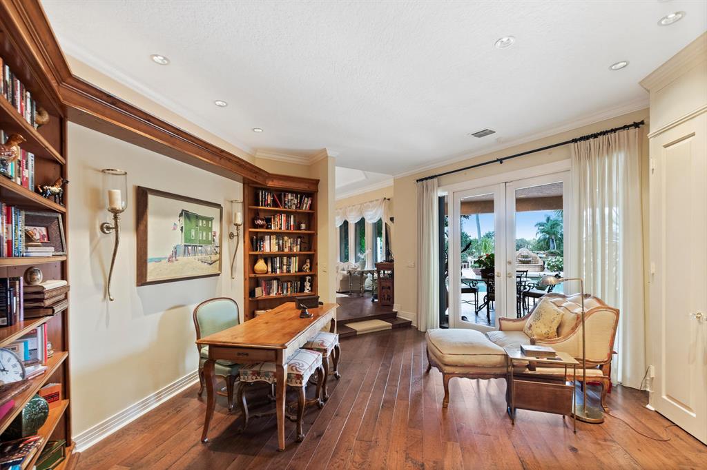 FRENCHMANS CREEK - Residential