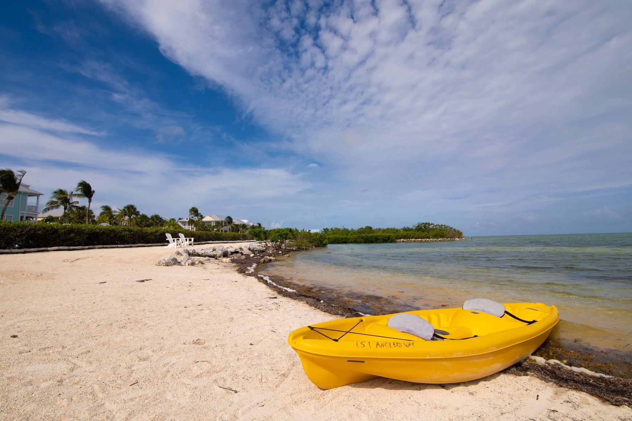 Islamorada, Florida, 33036, United States, 2 Bedrooms Bedrooms, ,3 BathroomsBathrooms,Residential,Active,1943715