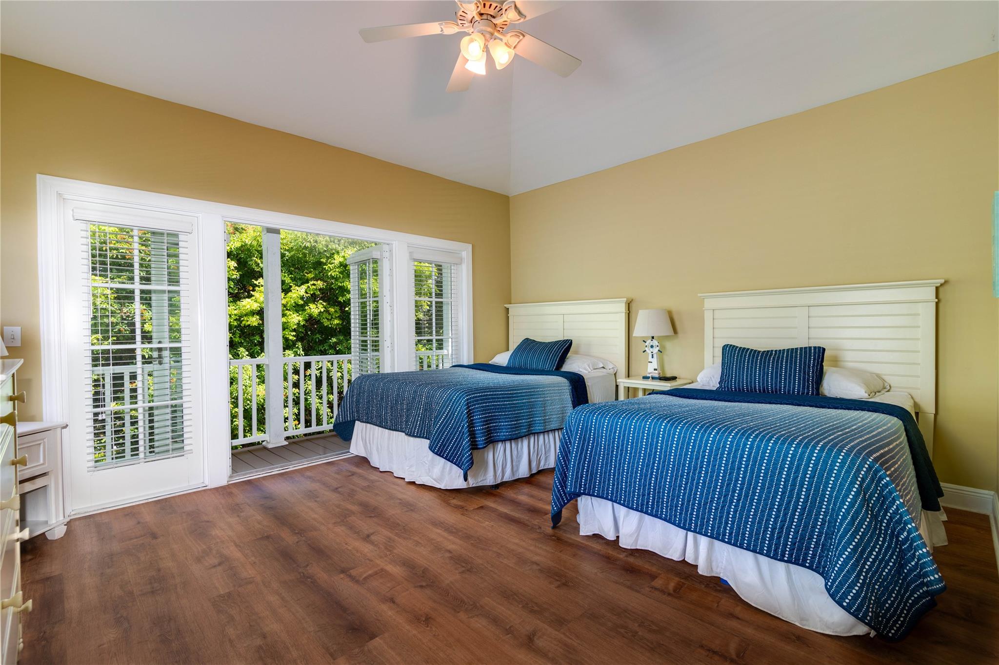 Islamorada, Florida, 33036, United States, 2 Bedrooms Bedrooms, ,3 BathroomsBathrooms,Residential,Active,1943715