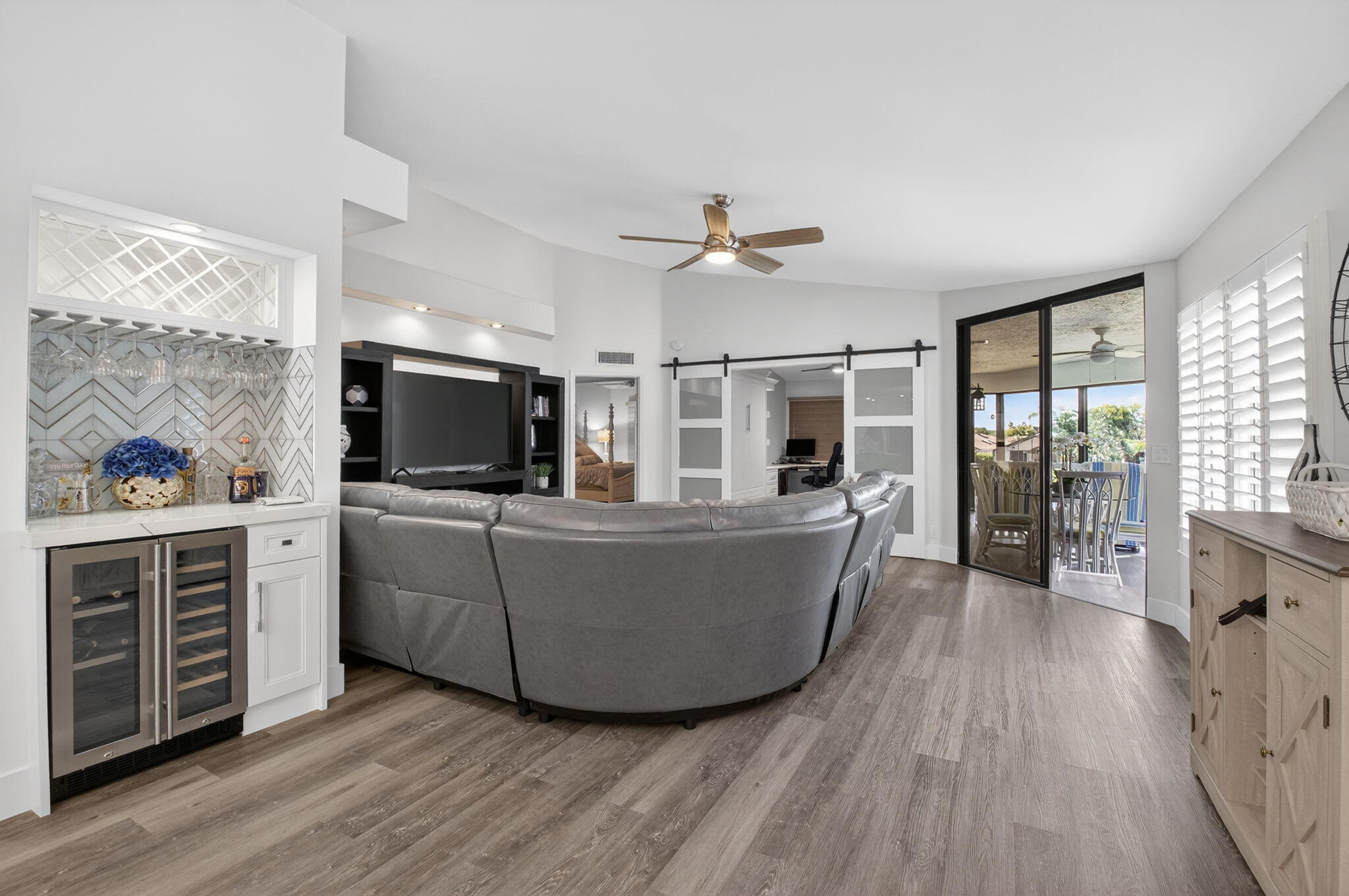 GLENEAGLES CONDO III - Residential