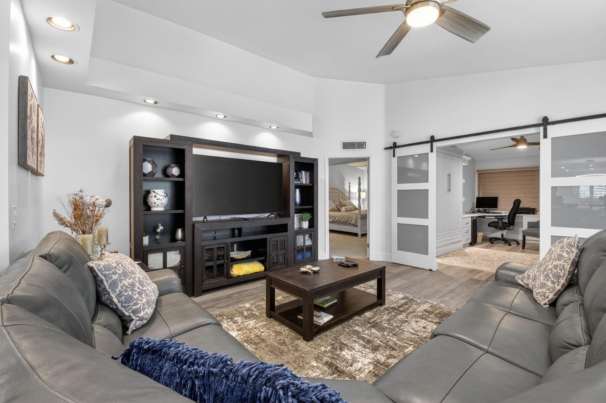 GLENEAGLES CONDO III - Residential