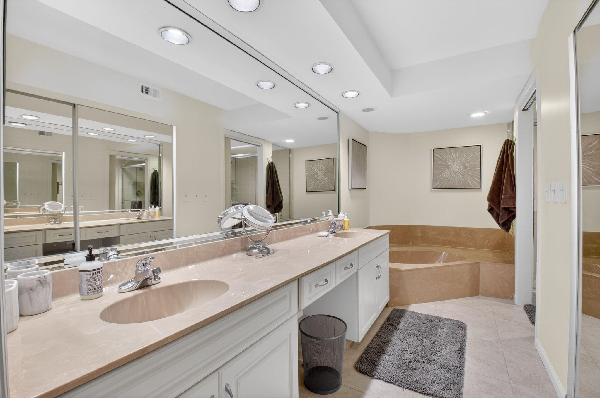 GLENEAGLES CONDO III - Residential