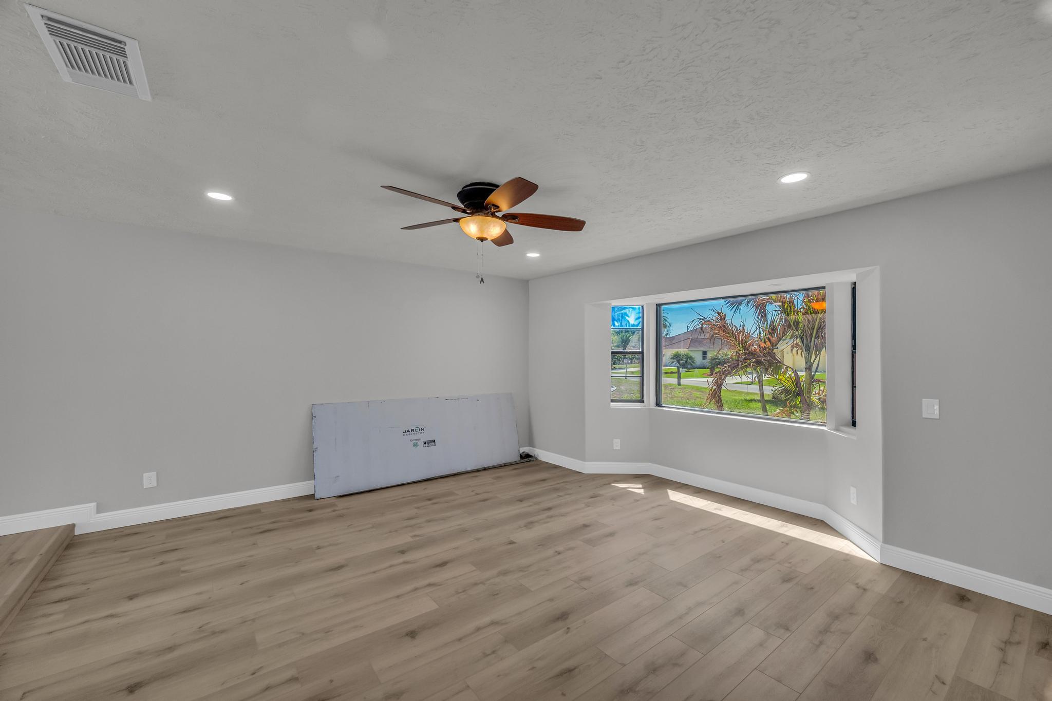 PORT ST LUCIE SECTIO - Residential