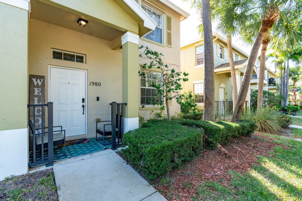 Photo of 1980 SE High Springs Drive, Port Saint Lucie, FL 34952 (MLS # R10993767)